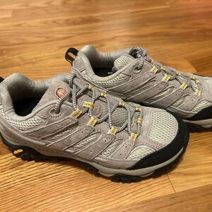 Merrell Cream Athletic Shoes for Performance